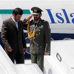 Ahmedinejad Türkiye'ye geliyor