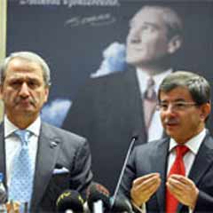 Davutoğlu ve Çağlayan Musul Başkonsolosluğu'nu açtı