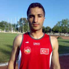 Bitlis'in milli atleti ilgi bekliyor