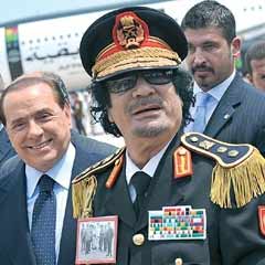 Kaddafi bu sefer nükleerden vurdu!