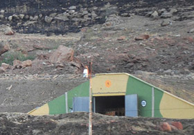 Patlamamış bombalar araziye dağıldı