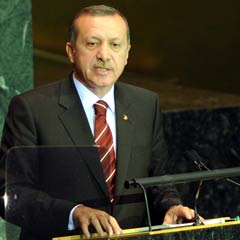 Erdoğan'a "Devlet Onur Nişanı"
