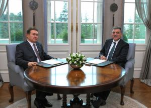 Cumhurbaşkanı Gül, Abdullah Gül Üniversitesi Rektörü Sabuncuoğlu'nu Kabul Etti