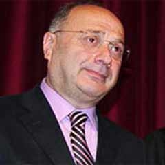 Hem Yargıtay üyesi, hem Cumhuriyet yazarı