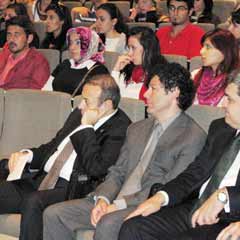 Bağış, gazeteciler konferansında Birand ile tartıştı