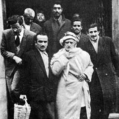 Üstadın bu fotoğrafını İbrahim Canan çekmiş
