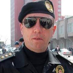 İman kemiği bile kırılmış