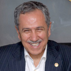 Arınç'ın "Demirel" bombası kırdı geçirdi