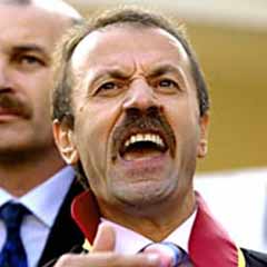 Kerinçsiz ağzından çok kötü kaçırdı