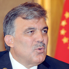 Fransızlardan Gül'e ilginç soru