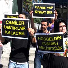 Yeni mahya: Darbe yap, sıhhat bul!