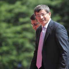 Davutoğlu 13 Ekim'de Suriye'ye gidiyor