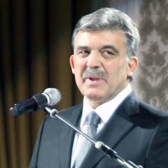 Gül, Ermeni Diasporası'nı uyardı