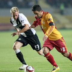 Cim Bom Sami Yen'de 2 puan bıraktı