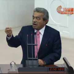 Kamer genç yine TBMM'yi karıştırdı