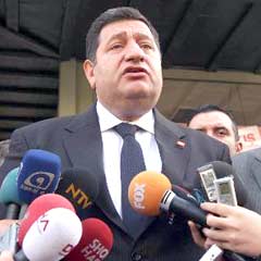CHP kaybolan çocukları Başbakan'a sordu