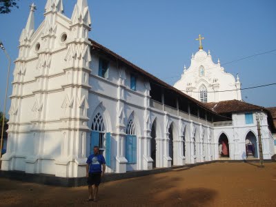 Nepal'de kilise faciası: 24 ölü!