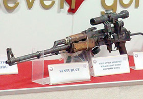 Gitar kutusunda suikast silahı