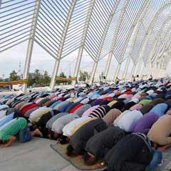 Atinalı Müslümanların Ramazan Bayramı hüznü