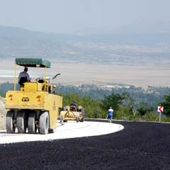 Karayollarına 2.2 milyar TL ek ödenek