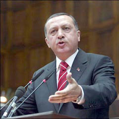 Erdoğan: Birileri sorunu büyütecek hatalar yaptı
