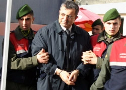 Acı haberi duruşma salonunda aldı
