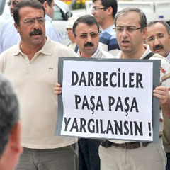 Darbeye lanet yağdı-FOTO