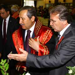 Gerçeker: Yandaş yargı olmamalı!