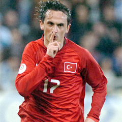 Tuncay Şanlı imzayı attı