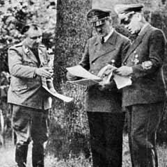 Hitler, Stalin sayesinde dünyayı cebine koymuş