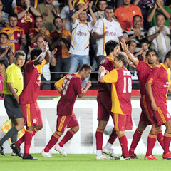 Aslan gol oldu yağdı