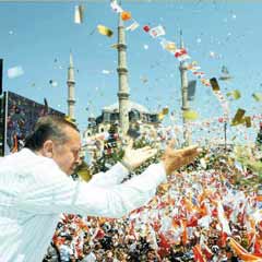 AK Parti 8 yaşında!