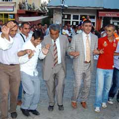 Kamer Genç, bakın ne için dua etti!
