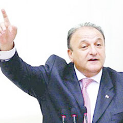 Öyle bir cevap verdi ki...
