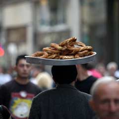 Yoksulluk sınırı 1400 TL