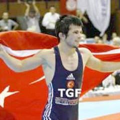 Milli güreşçi dünya şampiyonu oldu