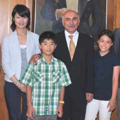 Japon çocuk muhabirler Türkiye'de