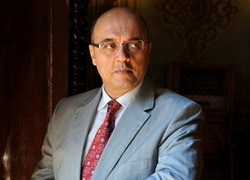 İÜ Rektöründen ODTÜ Tepkisi