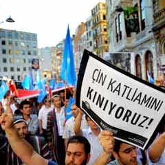 Türkiye'deki Çinlilere "dışarı çıkmayın" uyarısı