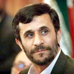Ahmedinejad'ın başdanışmanı istifa etti