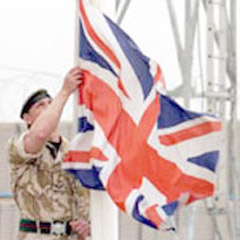 Britanya askerleri Irak'tan tamamen çekildi