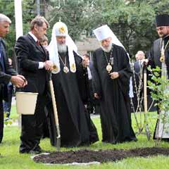 Patrik Kirill'den Holodomar anıtına sürpriz ziyaret