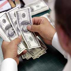 Dolar 1,4800 TL'den güne başladı