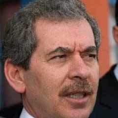 Şener partisine böyle para topluyor!