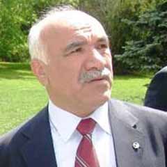 Anavatanlı Başkanı işçileri soydu