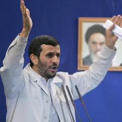 Ahmedinejad kesin ve sert konuştu