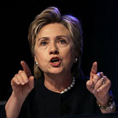 Clinton: İran'a katı yaptırımlar uygulanmalı