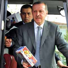 Başbakan Erdoğan Sakarya'dan ayrıldı