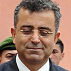 Dönmez: Arama yapan polis ve jandarma dinlensin