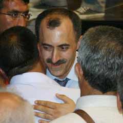 Mersin'de AK Parti ona emanet